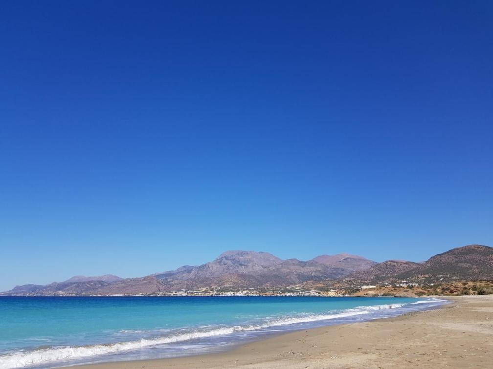 Cottage Du Soleil Makrýgialos 외부 사진